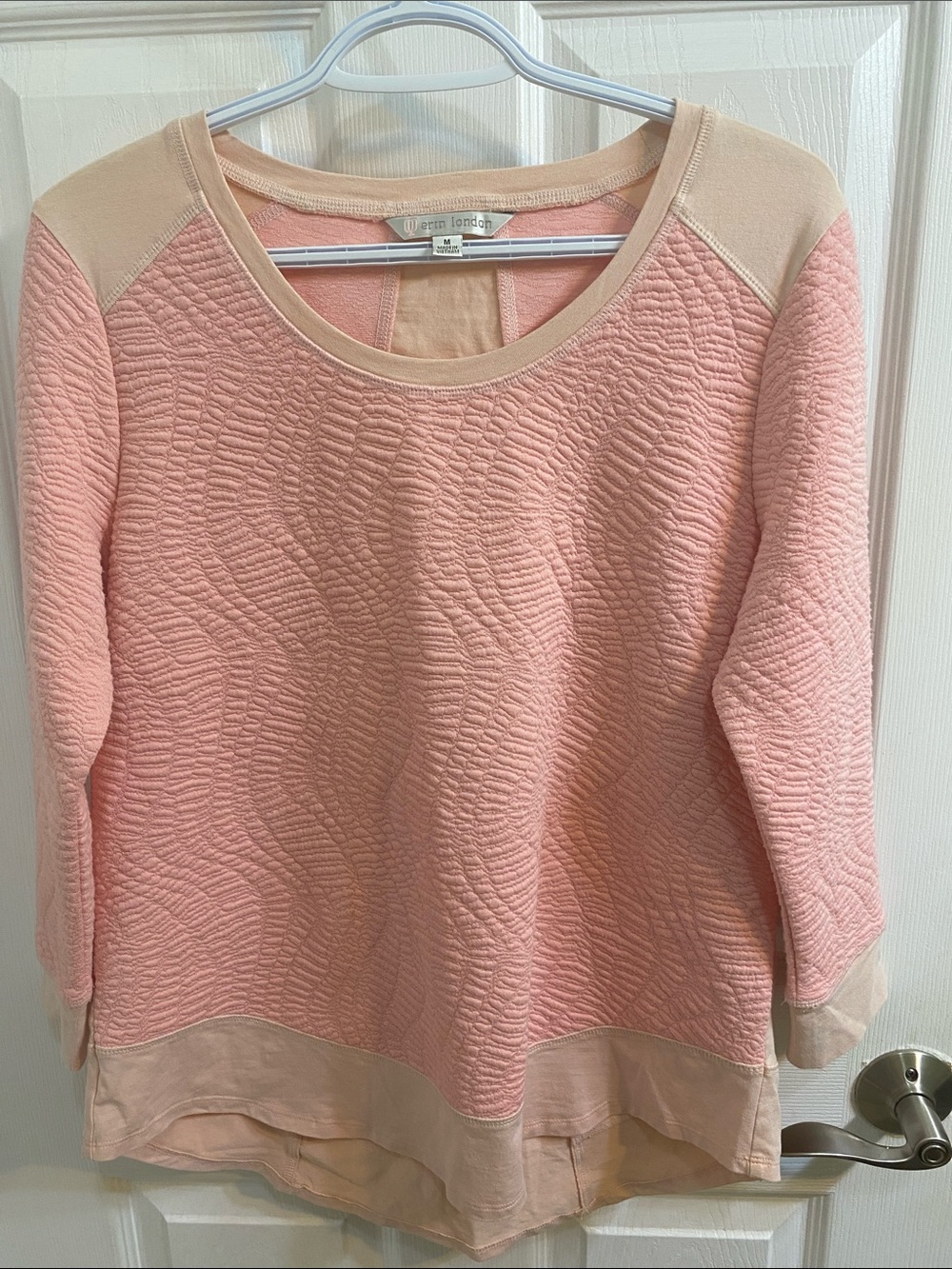Erin London Quilted Waves Pink Peach Casual Sweater Women’s Size Medium Cozy